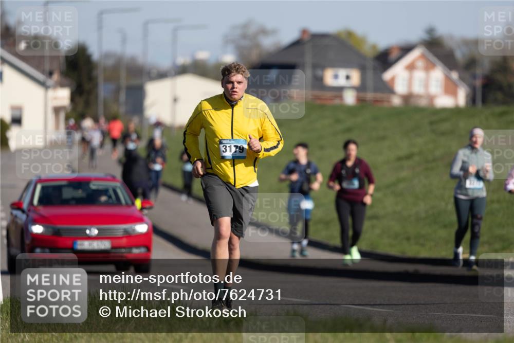 06.04.2025 - 44. Internationalen Wilhelmsburger Insellauf Michael Strokosch http://msf.ph/oto/7624731 06.04.2025 10:14:26 Laufen 3179 meine-sportfotos.de