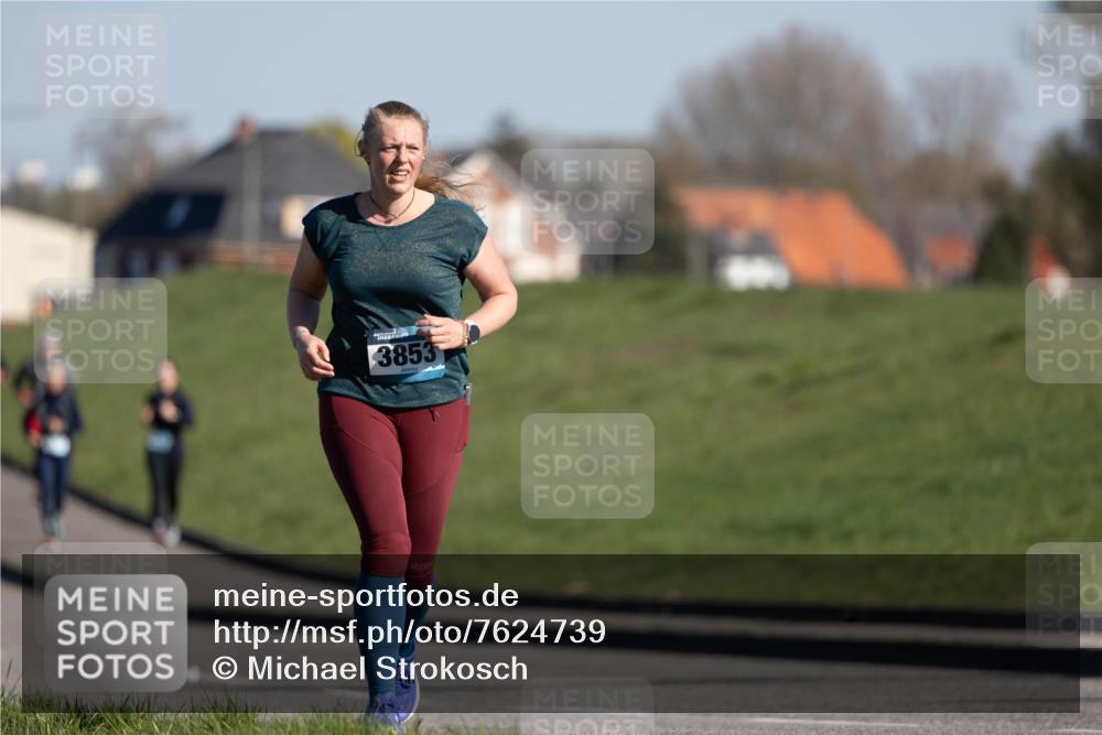 06.04.2025 - 44. Internationalen Wilhelmsburger Insellauf Michael Strokosch http://msf.ph/oto/7624739 06.04.2025 10:14:43 Laufen 3853 meine-sportfotos.de