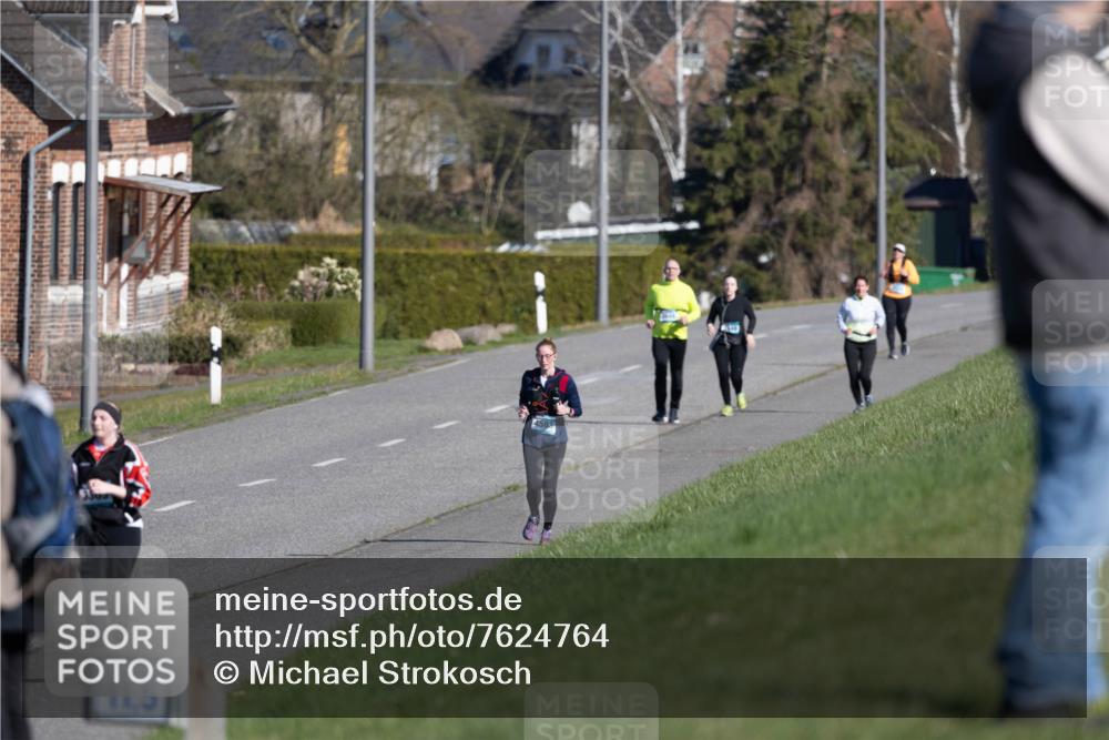 06.04.2025 - 44. Internationalen Wilhelmsburger Insellauf Michael Strokosch http://msf.ph/oto/7624764 06.04.2025 10:15:45 Laufen 11, 5, 4583 meine-sportfotos.de
