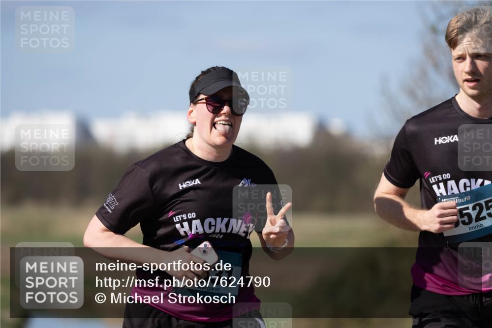 06.04.2025 - 44. Internationalen Wilhelmsburger Insellauf Michael Strokosch http://msf.ph/oto/7624790 06.04.2025 10:42:43 Laufen 024, 31, 525 meine-sportfotos.de