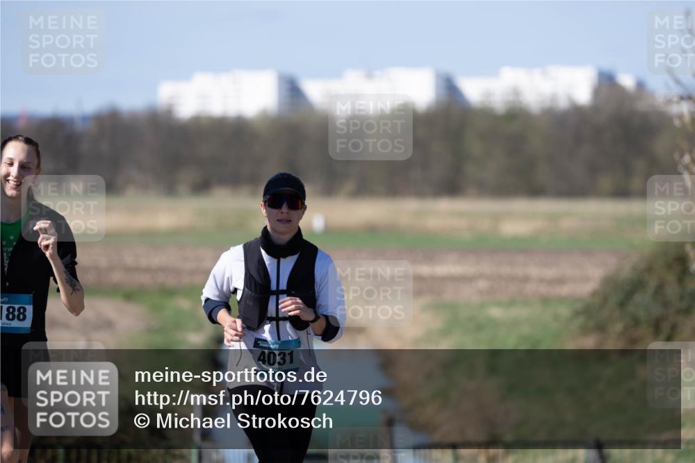 06.04.2025 - 44. Internationalen Wilhelmsburger Insellauf Michael Strokosch http://msf.ph/oto/7624796 06.04.2025 10:42:48 Laufen 188, 4031 meine-sportfotos.de
