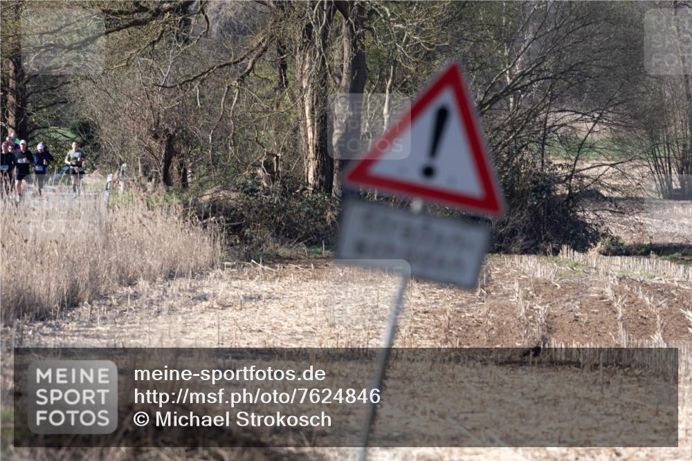 06.04.2025 - 44. Internationalen Wilhelmsburger Insellauf Michael Strokosch http://msf.ph/oto/7624846 06.04.2025 10:43:47 Laufen  meine-sportfotos.de