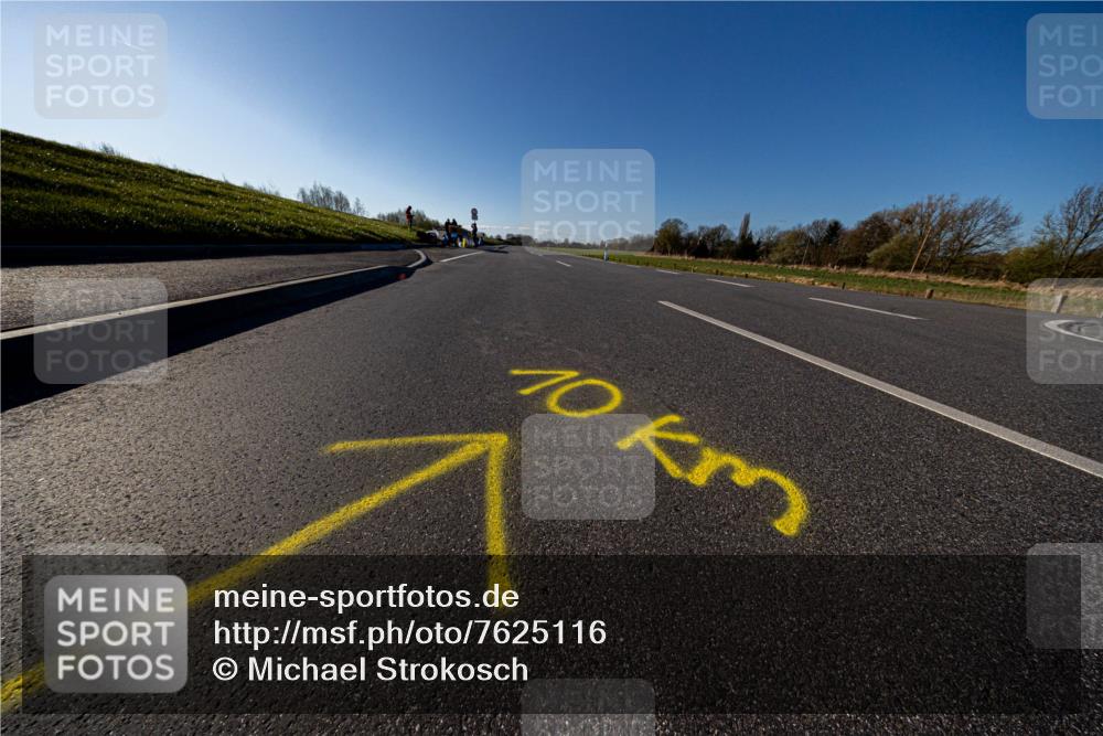 06.04.2025 - 44. Internationalen Wilhelmsburger Insellauf Michael Strokosch http://msf.ph/oto/7625116 06.04.2025 09:08:53 Laufen 10 meine-sportfotos.de