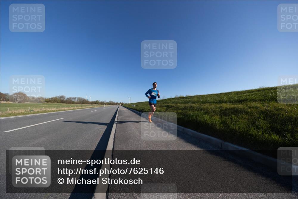 06.04.2025 - 44. Internationalen Wilhelmsburger Insellauf Michael Strokosch http://msf.ph/oto/7625146 06.04.2025 09:16:49 Laufen 3475 meine-sportfotos.de