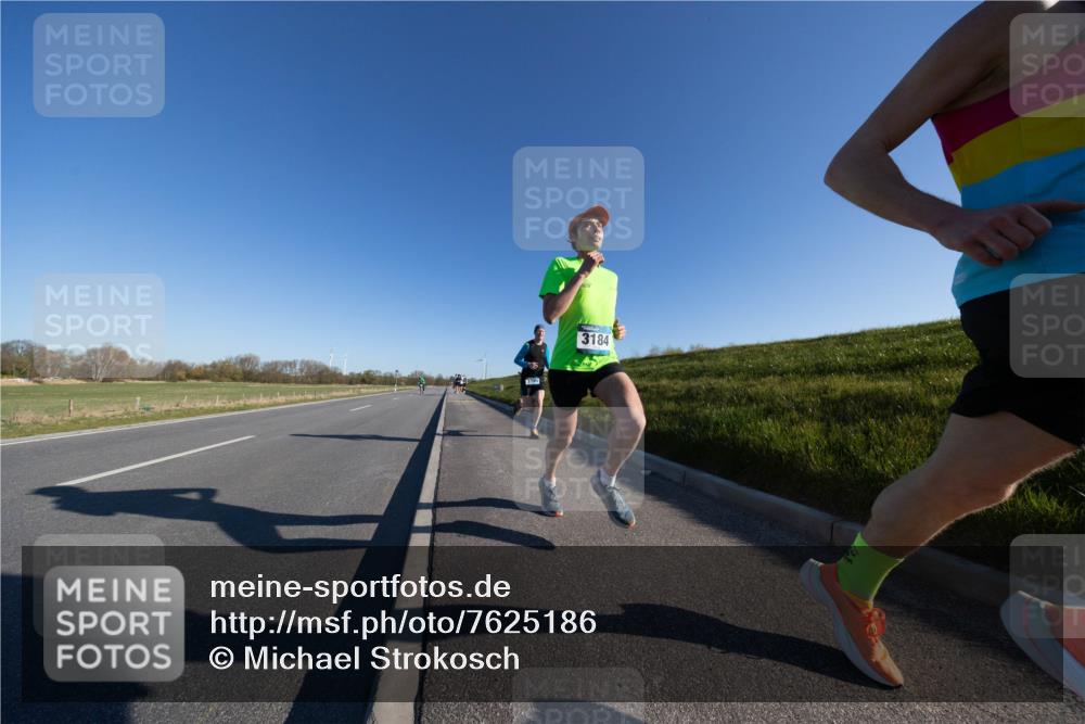 06.04.2025 - 44. Internationalen Wilhelmsburger Insellauf Michael Strokosch http://msf.ph/oto/7625186 06.04.2025 09:17:10 Laufen 3184 meine-sportfotos.de