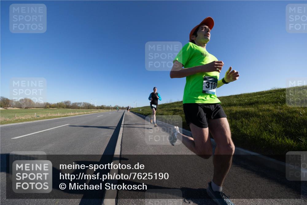 06.04.2025 - 44. Internationalen Wilhelmsburger Insellauf Michael Strokosch http://msf.ph/oto/7625190 06.04.2025 09:17:10 Laufen 3184 meine-sportfotos.de