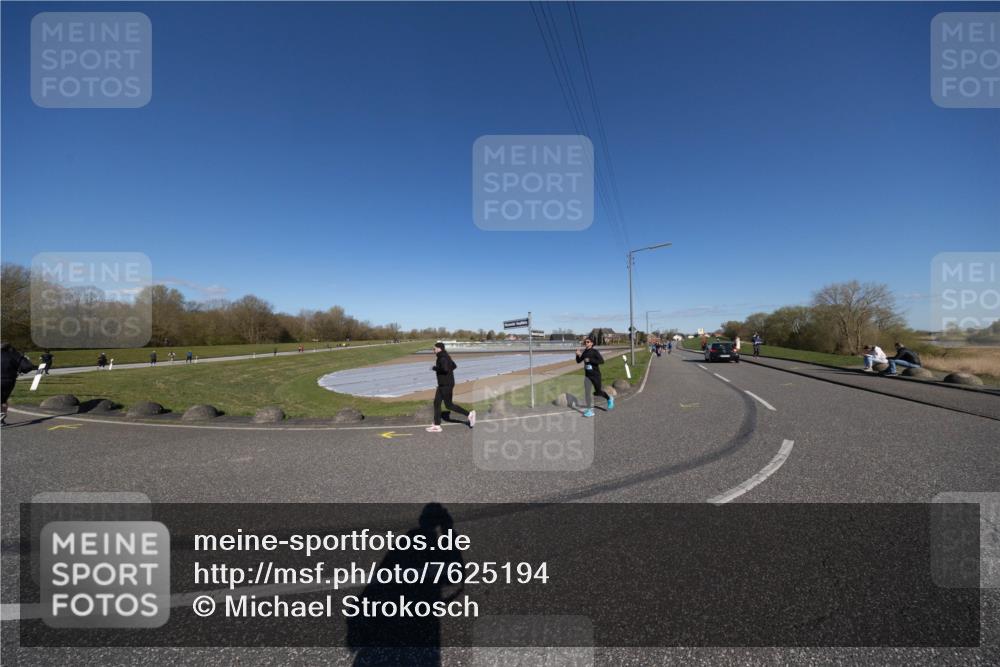 06.04.2025 - 44. Internationalen Wilhelmsburger Insellauf Michael Strokosch http://msf.ph/oto/7625194 06.04.2025 10:12:53 Laufen  meine-sportfotos.de