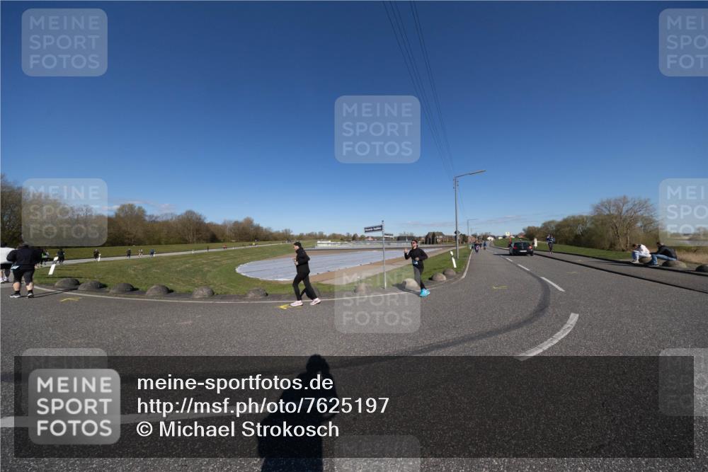 06.04.2025 - 44. Internationalen Wilhelmsburger Insellauf Michael Strokosch http://msf.ph/oto/7625197 06.04.2025 10:12:53 Laufen  meine-sportfotos.de