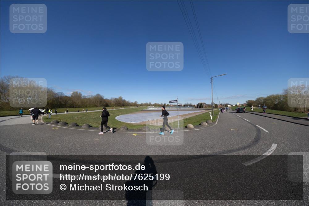06.04.2025 - 44. Internationalen Wilhelmsburger Insellauf Michael Strokosch http://msf.ph/oto/7625199 06.04.2025 10:12:54 Laufen  meine-sportfotos.de