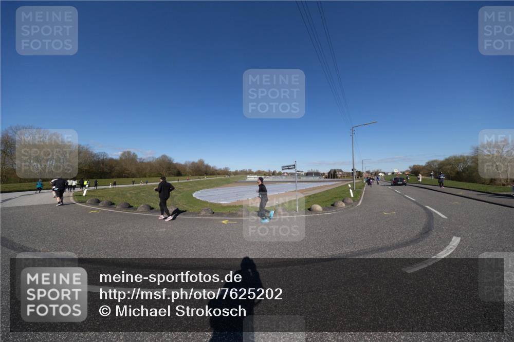 06.04.2025 - 44. Internationalen Wilhelmsburger Insellauf Michael Strokosch http://msf.ph/oto/7625202 06.04.2025 10:12:54 Laufen  meine-sportfotos.de
