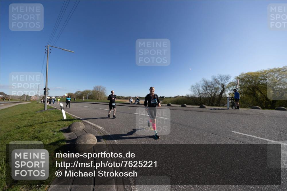 06.04.2025 - 44. Internationalen Wilhelmsburger Insellauf Michael Strokosch http://msf.ph/oto/7625221 06.04.2025 10:13:13 Laufen 3085 meine-sportfotos.de