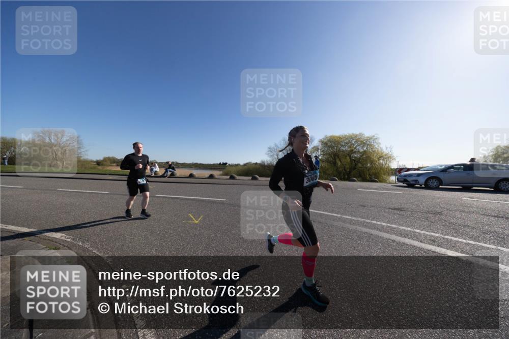 06.04.2025 - 44. Internationalen Wilhelmsburger Insellauf Michael Strokosch http://msf.ph/oto/7625232 06.04.2025 10:13:14 Laufen 3085 meine-sportfotos.de