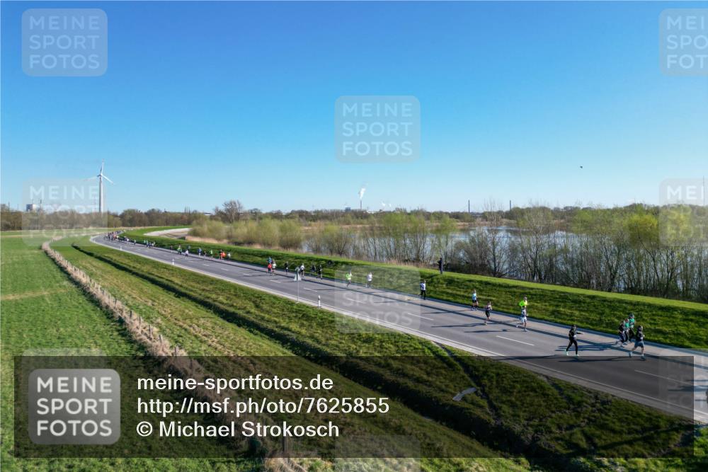 06.04.2025 - 44. Internationalen Wilhelmsburger Insellauf Michael Strokosch http://msf.ph/oto/7625855 06.04.2025 08:55:19 Laufen  meine-sportfotos.de