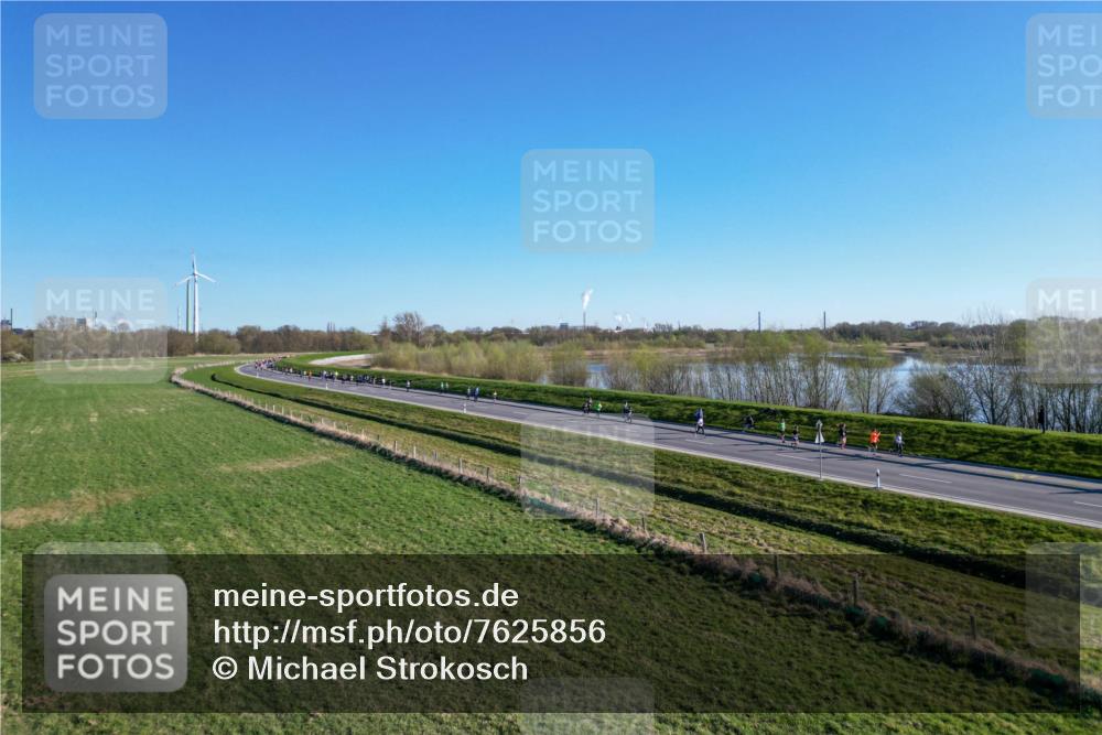 06.04.2025 - 44. Internationalen Wilhelmsburger Insellauf Michael Strokosch http://msf.ph/oto/7625856 06.04.2025 08:55:31 Laufen  meine-sportfotos.de