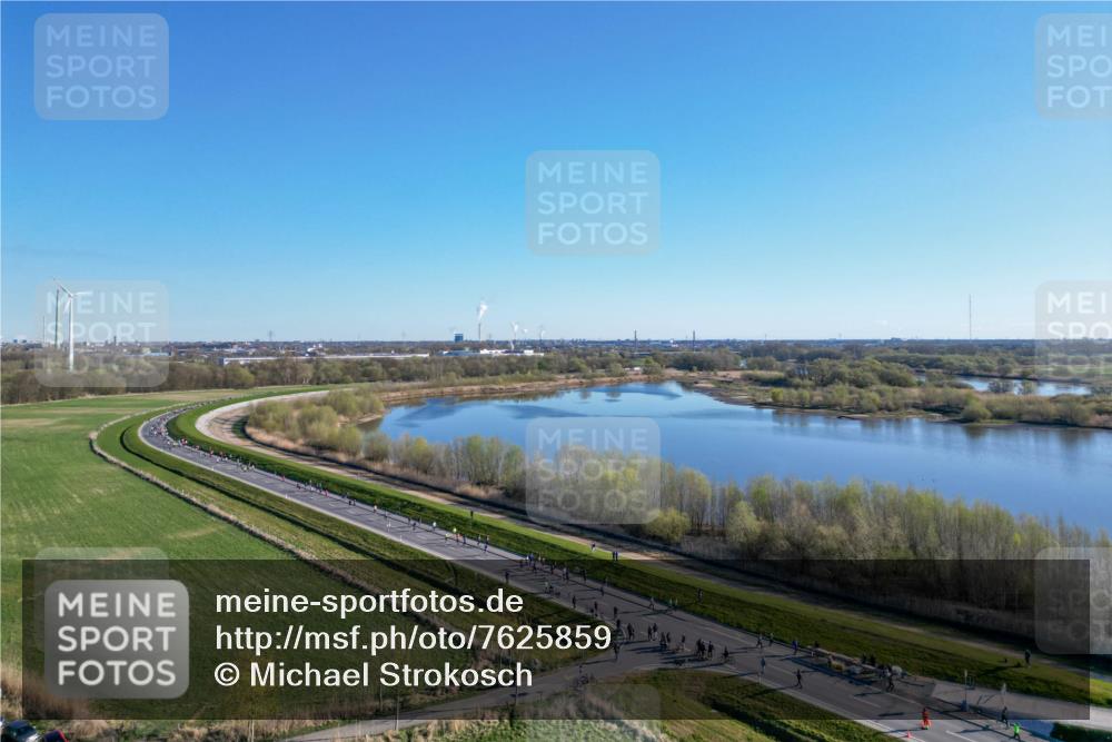 06.04.2025 - 44. Internationalen Wilhelmsburger Insellauf Michael Strokosch http://msf.ph/oto/7625859 06.04.2025 08:56:11 Laufen  meine-sportfotos.de