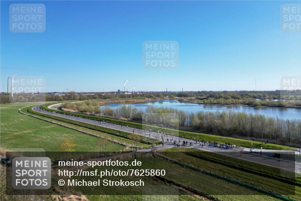 06.04.2025 - 44. Internationalen Wilhelmsburger Insellauf Michael Strokosch http://msf.ph/oto/7625860 06.04.2025 08:56:23 Laufen  meine-sportfotos.de