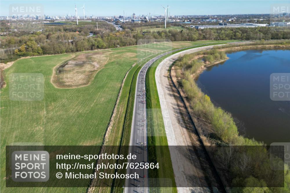 06.04.2025 - 44. Internationalen Wilhelmsburger Insellauf Michael Strokosch http://msf.ph/oto/7625864 06.04.2025 08:57:15 Laufen  meine-sportfotos.de