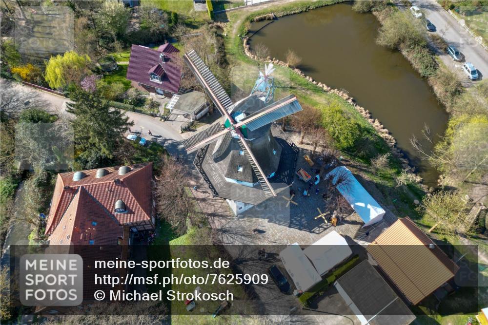 06.04.2025 - 44. Internationalen Wilhelmsburger Insellauf Michael Strokosch http://msf.ph/oto/7625909 06.04.2025 10:37:54 Laufen  meine-sportfotos.de