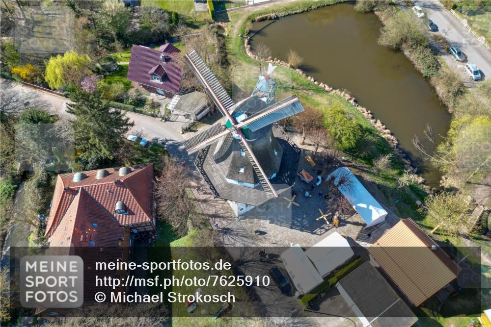 06.04.2025 - 44. Internationalen Wilhelmsburger Insellauf Michael Strokosch http://msf.ph/oto/7625910 06.04.2025 10:37:57 Laufen  meine-sportfotos.de