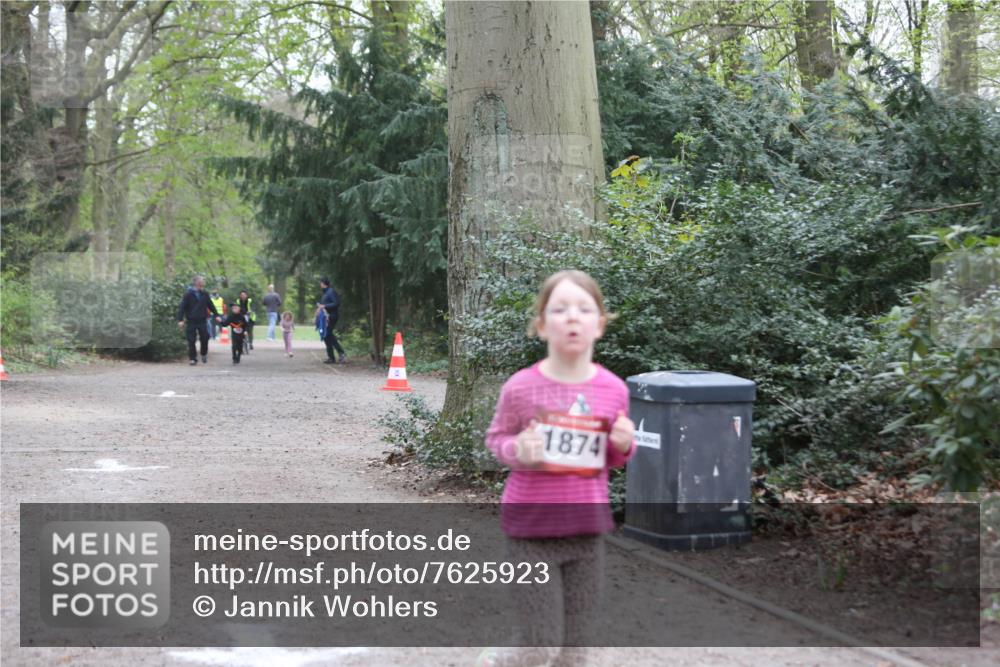 13.04.2025 - Hammer Lauf Jannik Wohlers http://msf.ph/oto/7625923 13.04.2025 08:24:10 Laufen 1874 meine-sportfotos.de