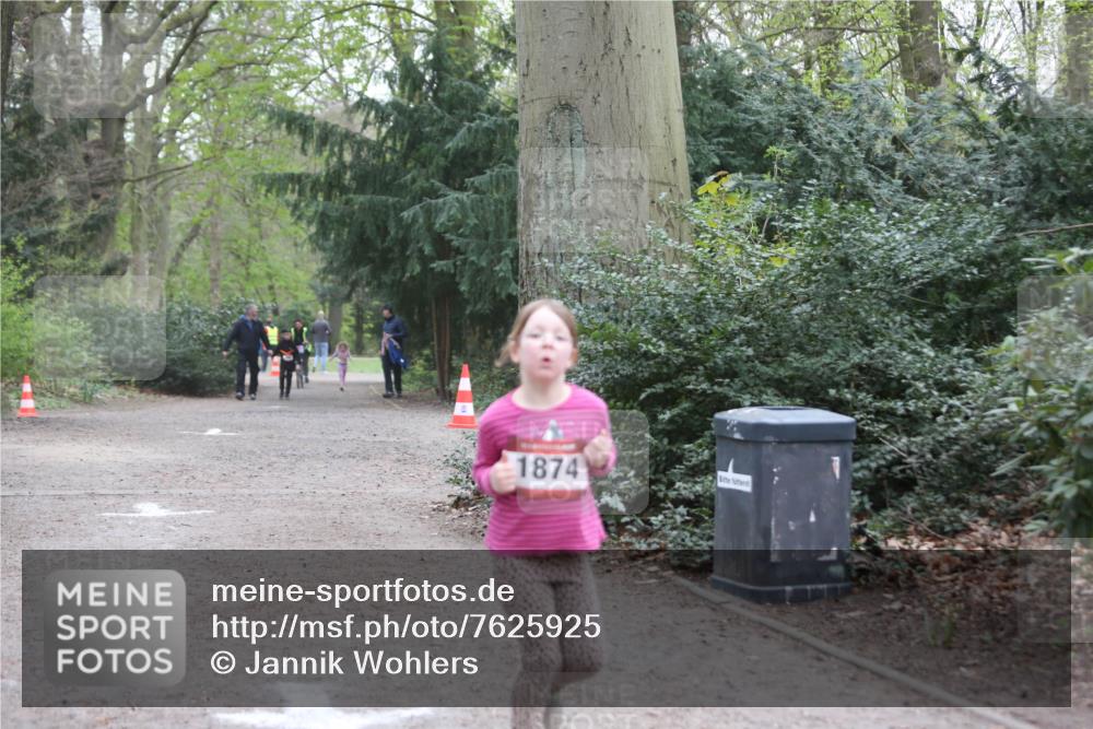 13.04.2025 - Hammer Lauf Jannik Wohlers http://msf.ph/oto/7625925 13.04.2025 08:24:09 Laufen 1874 meine-sportfotos.de