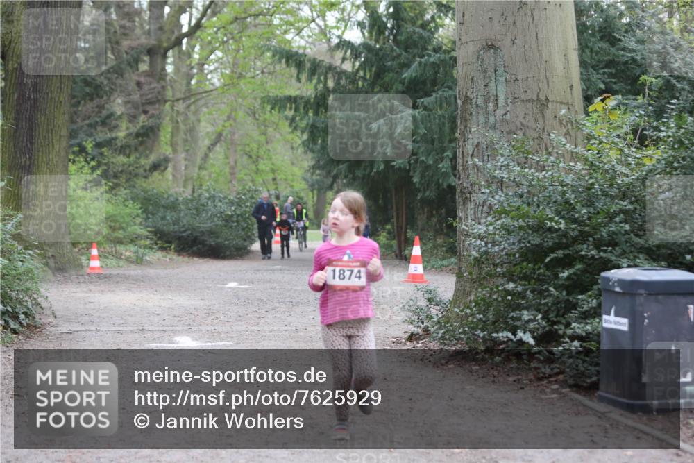 13.04.2025 - Hammer Lauf Jannik Wohlers http://msf.ph/oto/7625929 13.04.2025 08:24:08 Laufen 1874 meine-sportfotos.de