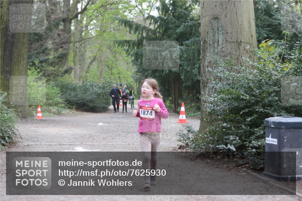 13.04.2025 - Hammer Lauf Jannik Wohlers http://msf.ph/oto/7625930 13.04.2025 08:24:08 Laufen 1874 meine-sportfotos.de