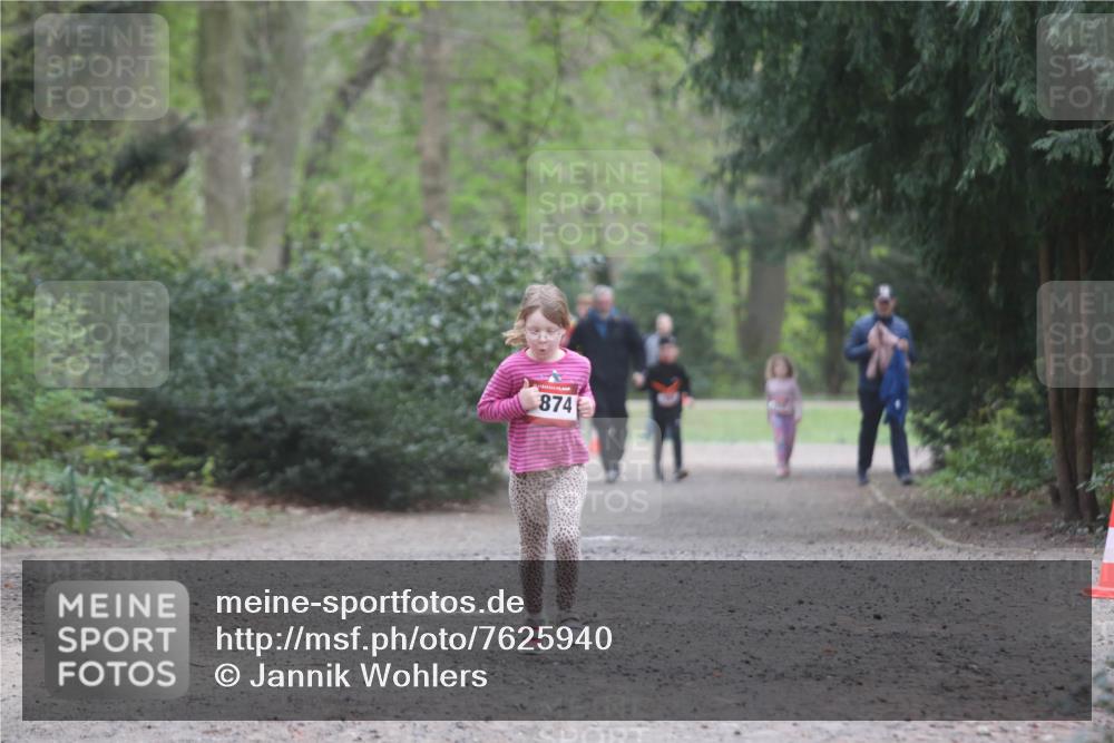 13.04.2025 - Hammer Lauf Jannik Wohlers http://msf.ph/oto/7625940 13.04.2025 08:24:02 Laufen 874 meine-sportfotos.de