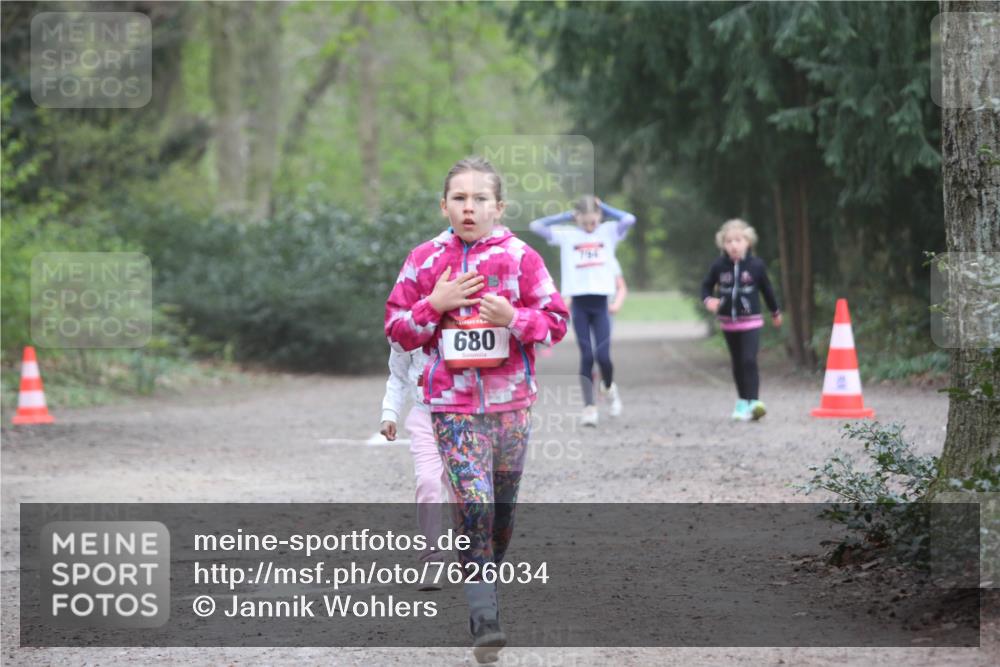 13.04.2025 - Hammer Lauf Jannik Wohlers http://msf.ph/oto/7626034 13.04.2025 08:23:18 Laufen 680, 794 meine-sportfotos.de