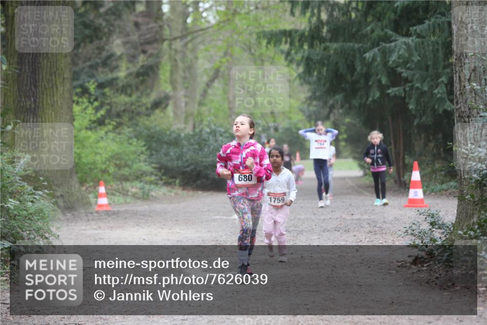 13.04.2025 - Hammer Lauf Jannik Wohlers http://msf.ph/oto/7626039 13.04.2025 08:23:18 Laufen 680, 1759, 794, 22 meine-sportfotos.de