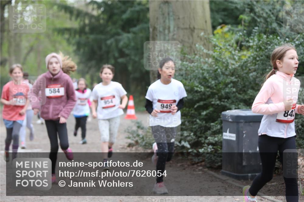 13.04.2025 - Hammer Lauf Jannik Wohlers http://msf.ph/oto/7626054 13.04.2025 08:23:14 Laufen 584, 954, 949, 84 meine-sportfotos.de