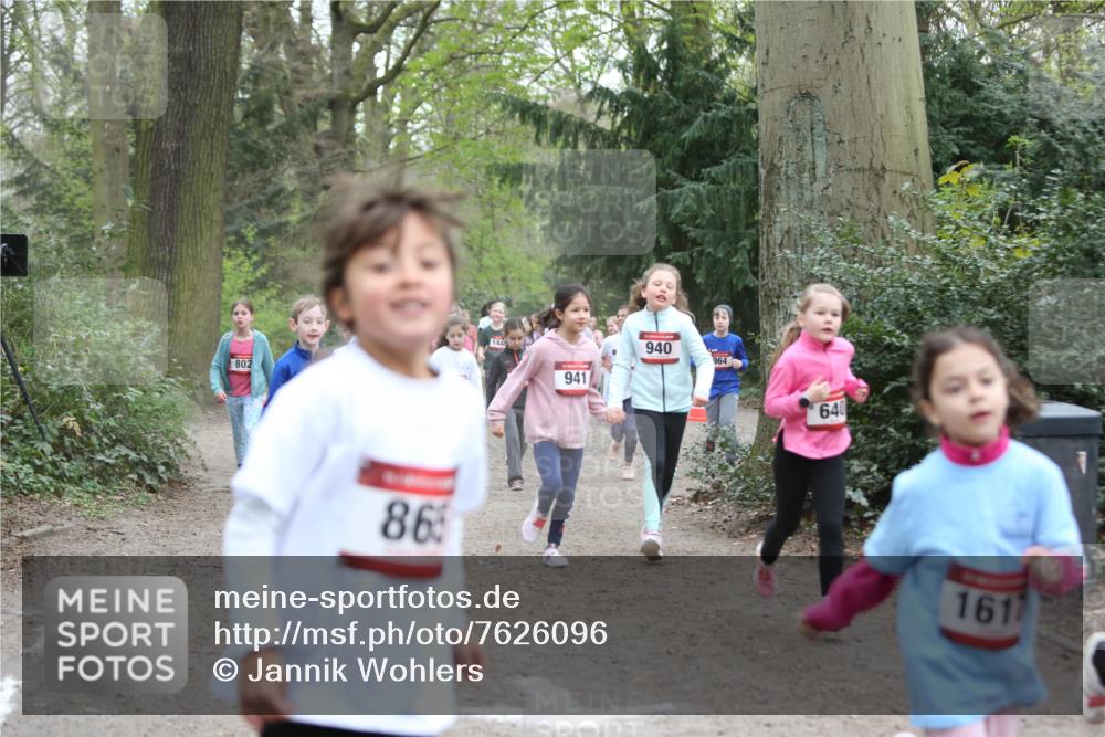 13.04.2025 - Hammer Lauf Jannik Wohlers http://msf.ph/oto/7626096 13.04.2025 08:23:01 Laufen 802, 86, 1448, 941, 940, 964, 640, 1617 meine-sportfotos.de