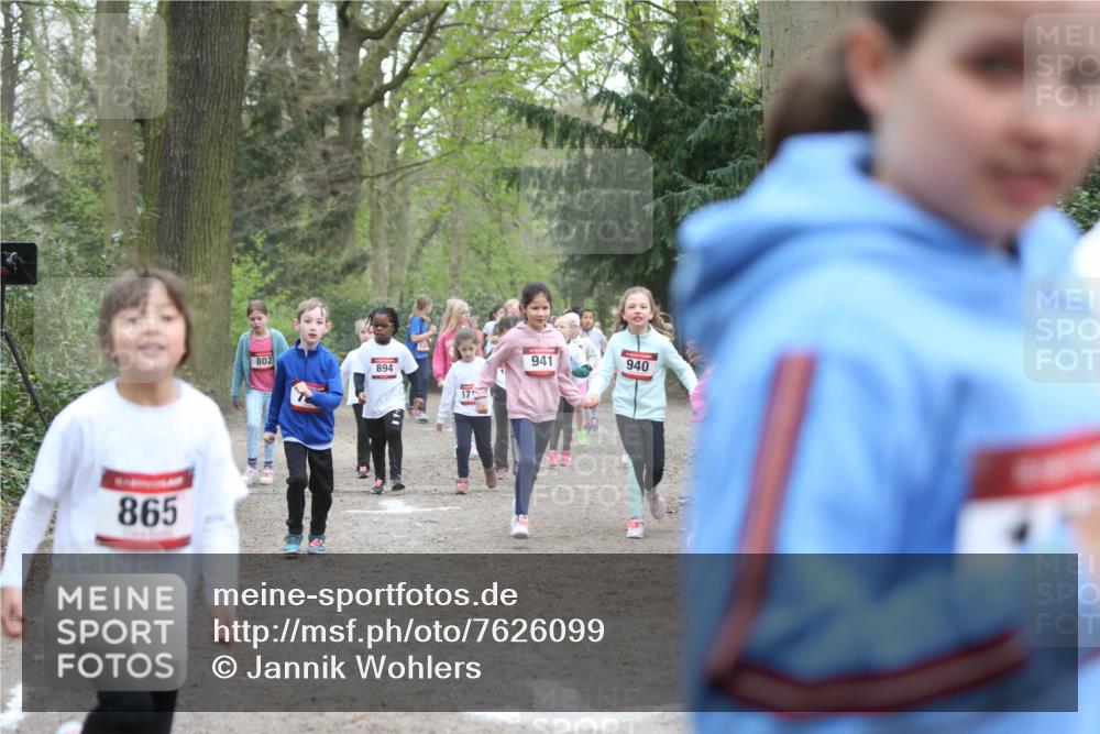 13.04.2025 - Hammer Lauf Jannik Wohlers http://msf.ph/oto/7626099 13.04.2025 08:23:00 Laufen 865, 802, 894, 12, 171, 941, 940 meine-sportfotos.de