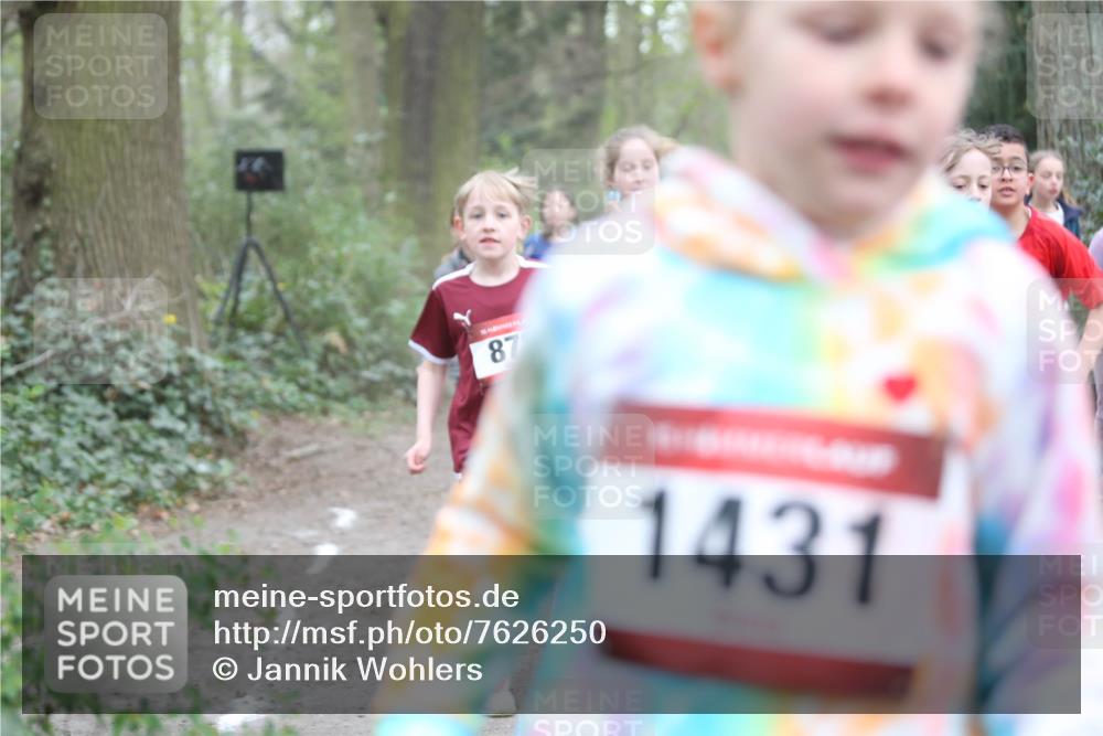 13.04.2025 - Hammer Lauf Jannik Wohlers http://msf.ph/oto/7626250 13.04.2025 08:22:17 Laufen 87, 1431 meine-sportfotos.de