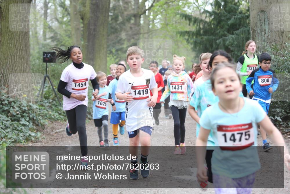 13.04.2025 - Hammer Lauf Jannik Wohlers http://msf.ph/oto/7626263 13.04.2025 08:22:15 Laufen 1454, 1626, 15, 1419, 1431, 1311, 1475, 800 meine-sportfotos.de