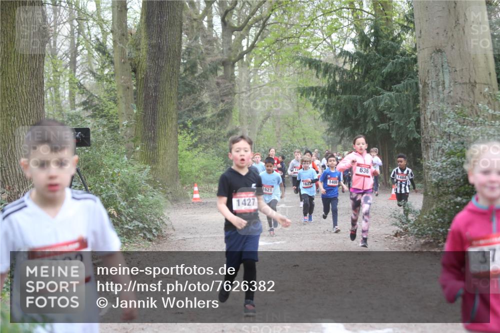 13.04.2025 - Hammer Lauf Jannik Wohlers http://msf.ph/oto/7626382 13.04.2025 08:21:45 Laufen 1882, 1427, 1486, 1625, 1621, 636, 1484, 37 meine-sportfotos.de