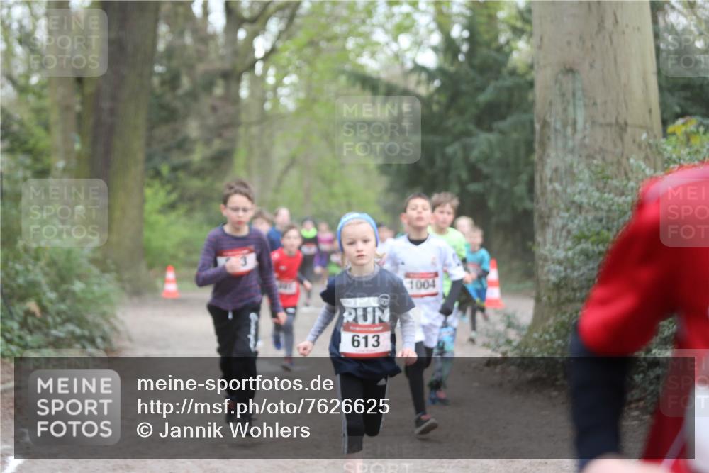 13.04.2025 - Hammer Lauf Jannik Wohlers http://msf.ph/oto/7626625 13.04.2025 08:20:49 Laufen 613, 1004 meine-sportfotos.de