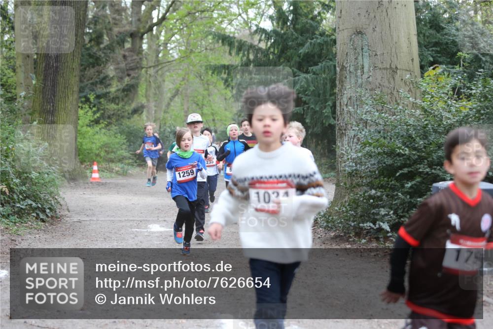 13.04.2025 - Hammer Lauf Jannik Wohlers http://msf.ph/oto/7626654 13.04.2025 08:20:43 Laufen 1038, 1259, 233, 9, 1034, 179 meine-sportfotos.de