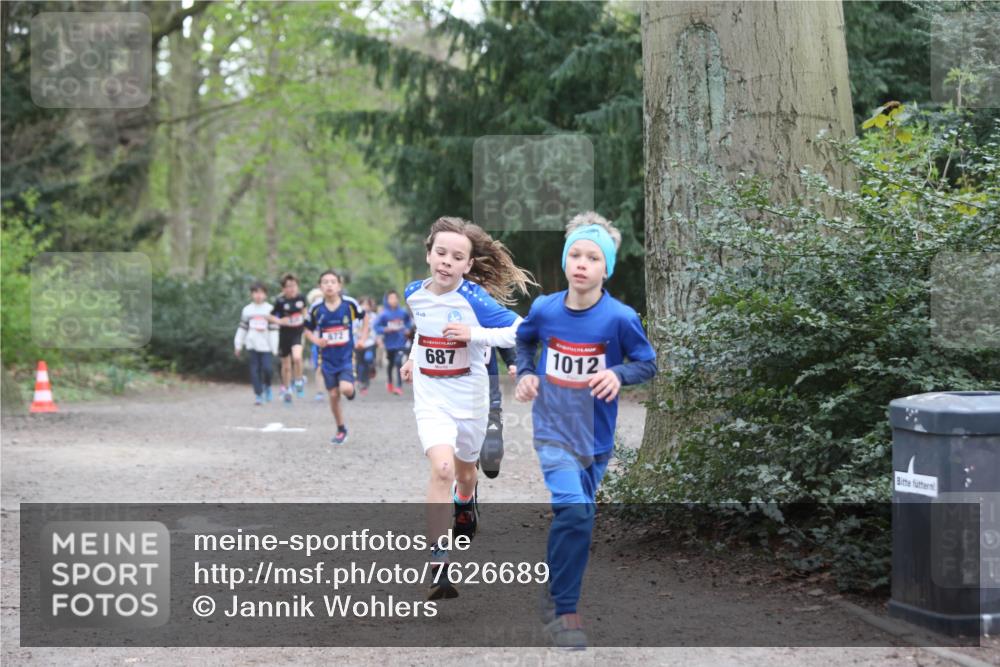 13.04.2025 - Hammer Lauf Jannik Wohlers http://msf.ph/oto/7626689 13.04.2025 08:20:33 Laufen 687, 1012 meine-sportfotos.de