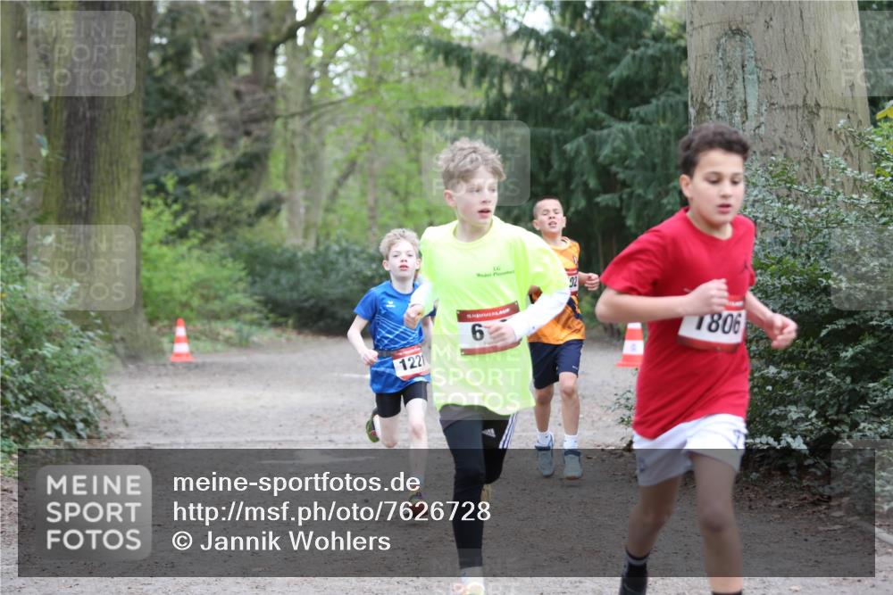 13.04.2025 - Hammer Lauf Jannik Wohlers http://msf.ph/oto/7626728 13.04.2025 08:20:22 Laufen 1221, 15, 6, 92, 1806 meine-sportfotos.de