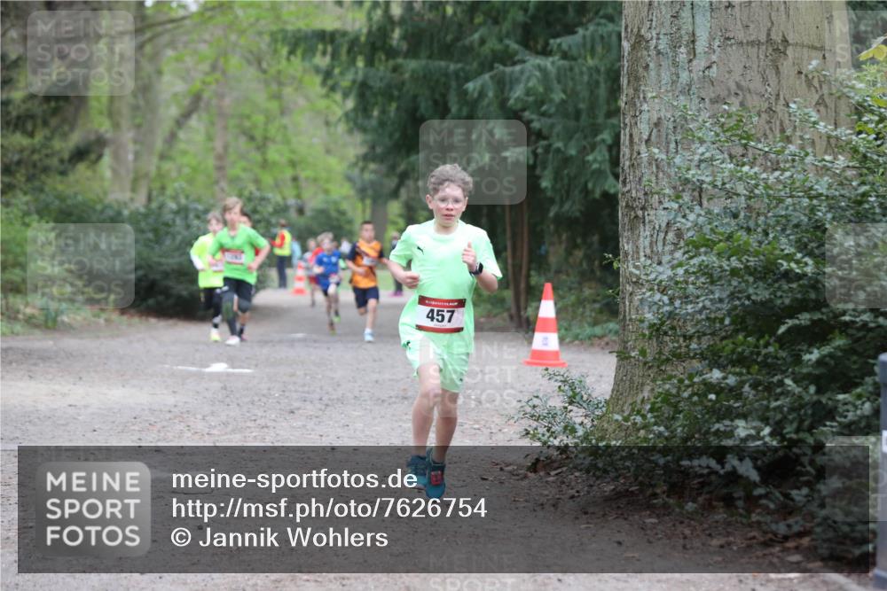 13.04.2025 - Hammer Lauf Jannik Wohlers http://msf.ph/oto/7626754 13.04.2025 08:20:15 Laufen 457 meine-sportfotos.de