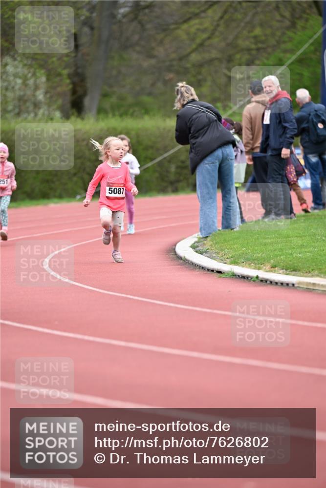 13.04.2025 - Hammer Lauf Dr. Thomas Lammeyer http://msf.ph/oto/7626802 13.04.2025 09:01:41 Laufen 251, 5087 meine-sportfotos.de