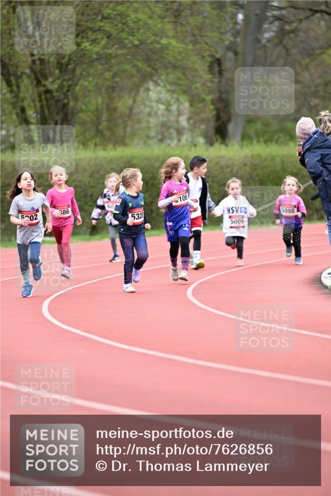 13.04.2025 - Hammer Lauf Dr. Thomas Lammeyer http://msf.ph/oto/7626856 13.04.2025 09:01:50 Laufen 5202, 86, 5320, 106, 5009, 5098 meine-sportfotos.de