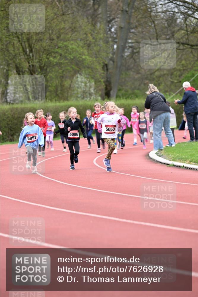 13.04.2025 - Hammer Lauf Dr. Thomas Lammeyer http://msf.ph/oto/7626928 13.04.2025 09:01:59 Laufen 5097, 1317, 5096, 5053, 5001 meine-sportfotos.de