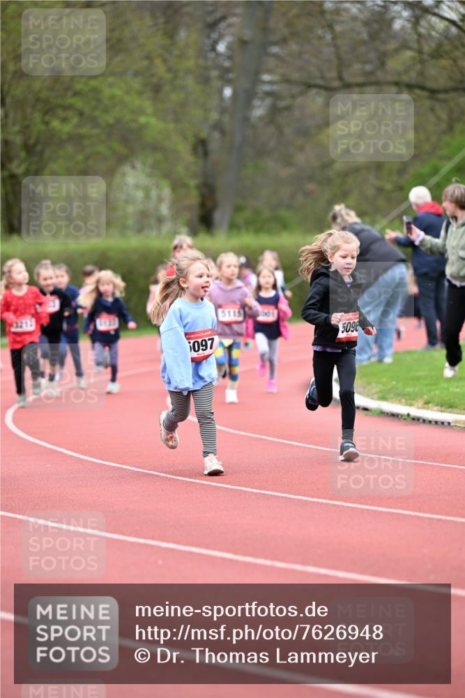 13.04.2025 - Hammer Lauf Dr. Thomas Lammeyer http://msf.ph/oto/7626948 13.04.2025 09:02:01 Laufen 5097, 5115, 5096 meine-sportfotos.de