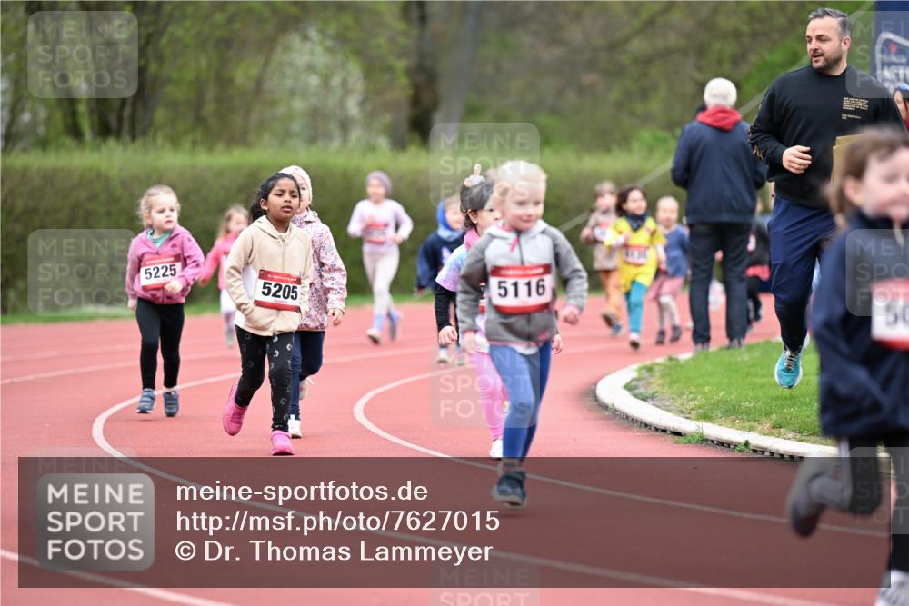 13.04.2025 - Hammer Lauf Dr. Thomas Lammeyer http://msf.ph/oto/7627015 13.04.2025 09:02:12 Laufen 5225, 5205, 5116, 50 meine-sportfotos.de