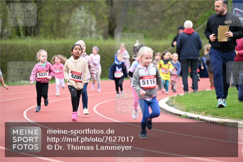 13.04.2025 - Hammer Lauf Dr. Thomas Lammeyer http://msf.ph/oto/7627017 13.04.2025 09:02:12 Laufen 5225, 5205, 3013, 5116 meine-sportfotos.de