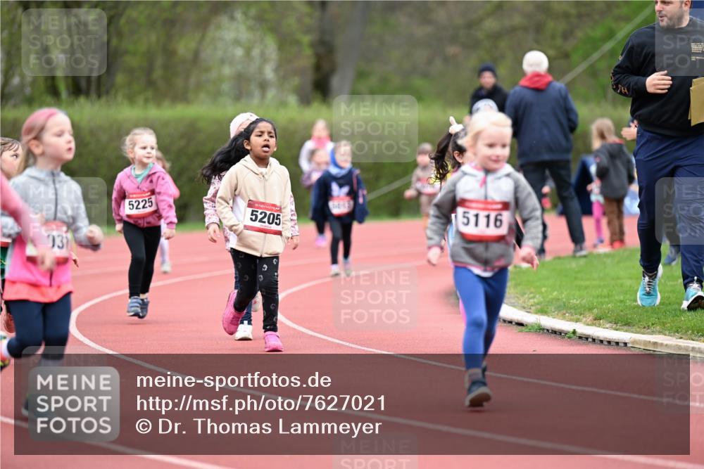 13.04.2025 - Hammer Lauf Dr. Thomas Lammeyer http://msf.ph/oto/7627021 13.04.2025 09:02:12 Laufen 031, 5225, 15, 5205, 5116 meine-sportfotos.de