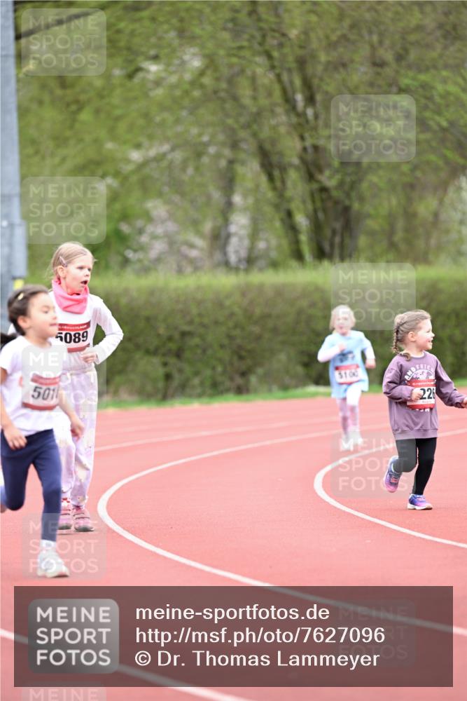 13.04.2025 - Hammer Lauf Dr. Thomas Lammeyer http://msf.ph/oto/7627096 13.04.2025 09:02:23 Laufen 501, 5089, 100, 226 meine-sportfotos.de