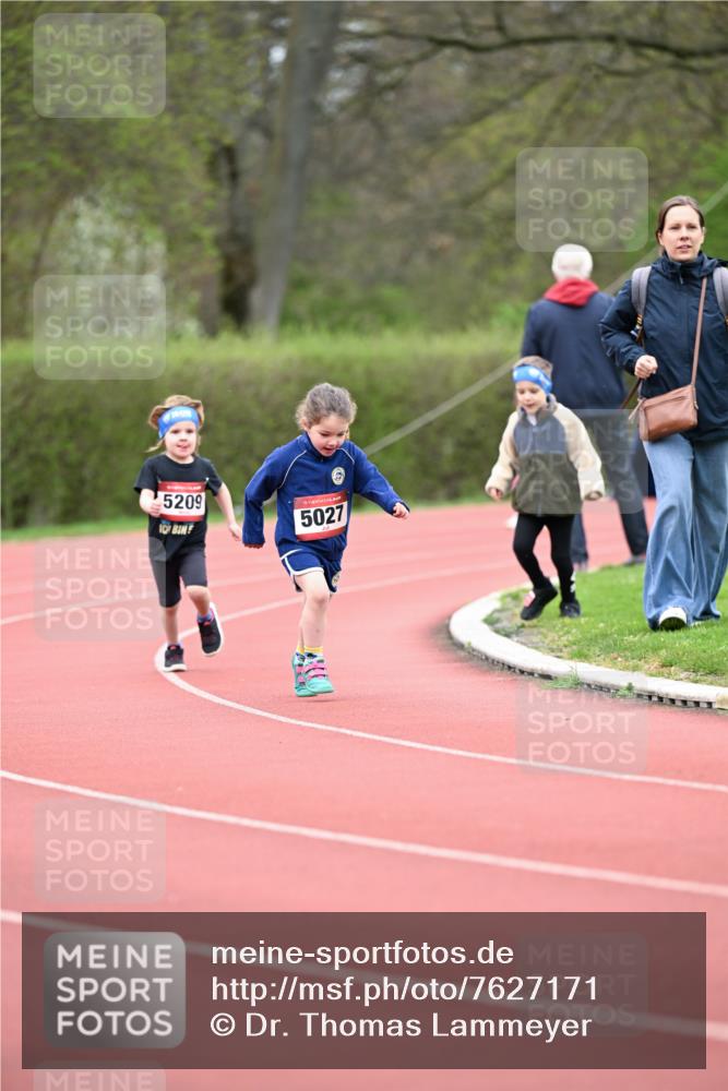 13.04.2025 - Hammer Lauf Dr. Thomas Lammeyer http://msf.ph/oto/7627171 13.04.2025 09:02:32 Laufen 5209, 5027 meine-sportfotos.de